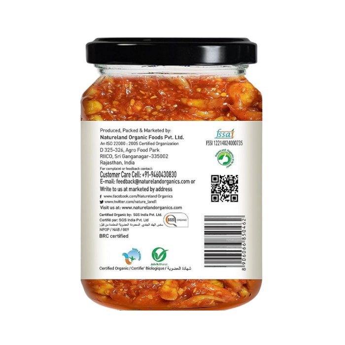 Natureland Organics Garlic Pickle